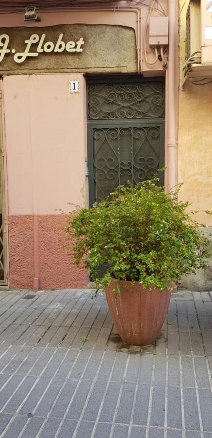 Piso Romantico Y Espacioso Tremp Exterior foto